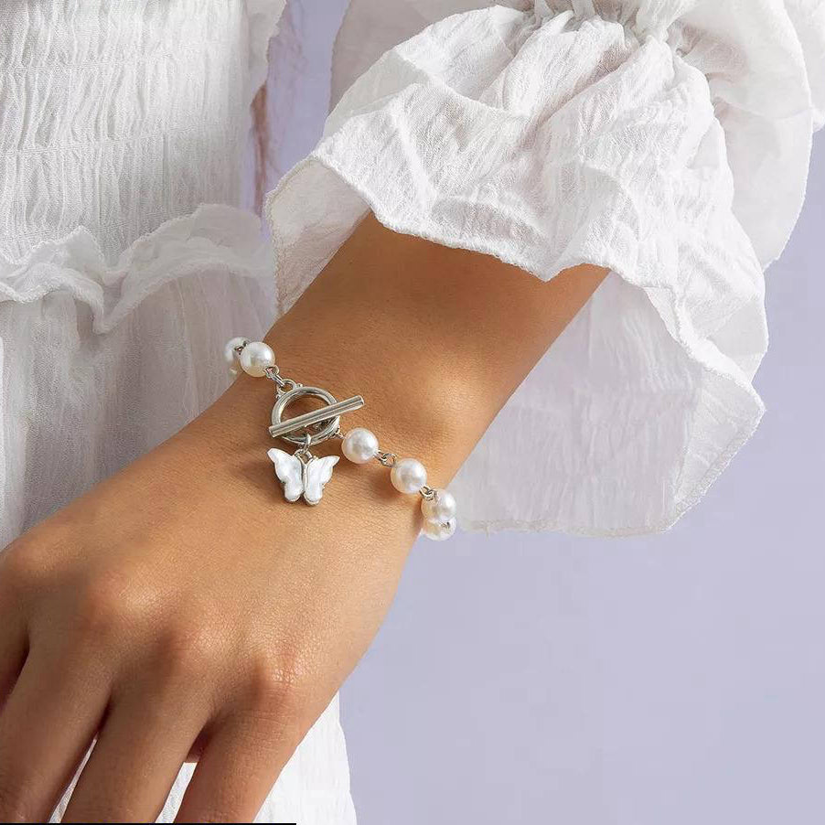Stylish Butterfly Pearl Bracelet